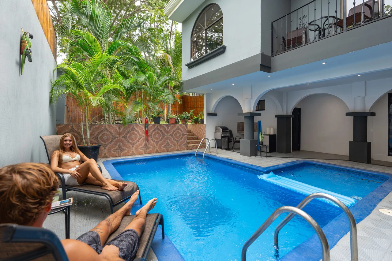 Laughing Gecko Suites: Beach Suites / Boutique Hotel For  Sale - Gallery image 31