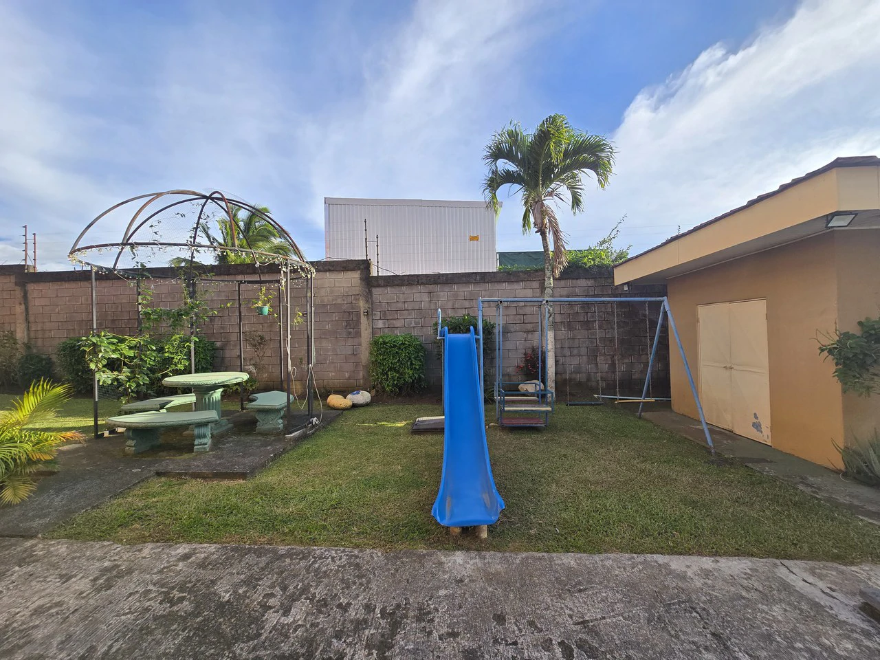 House For Sale in Llorente - Gallery image 19