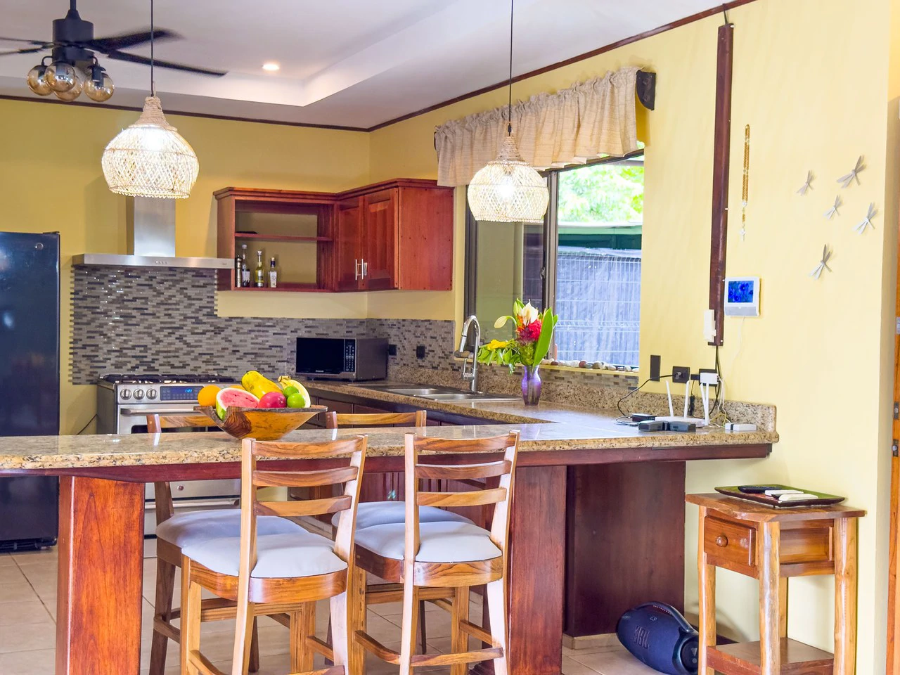 Naranjito corner lot house - photo 14