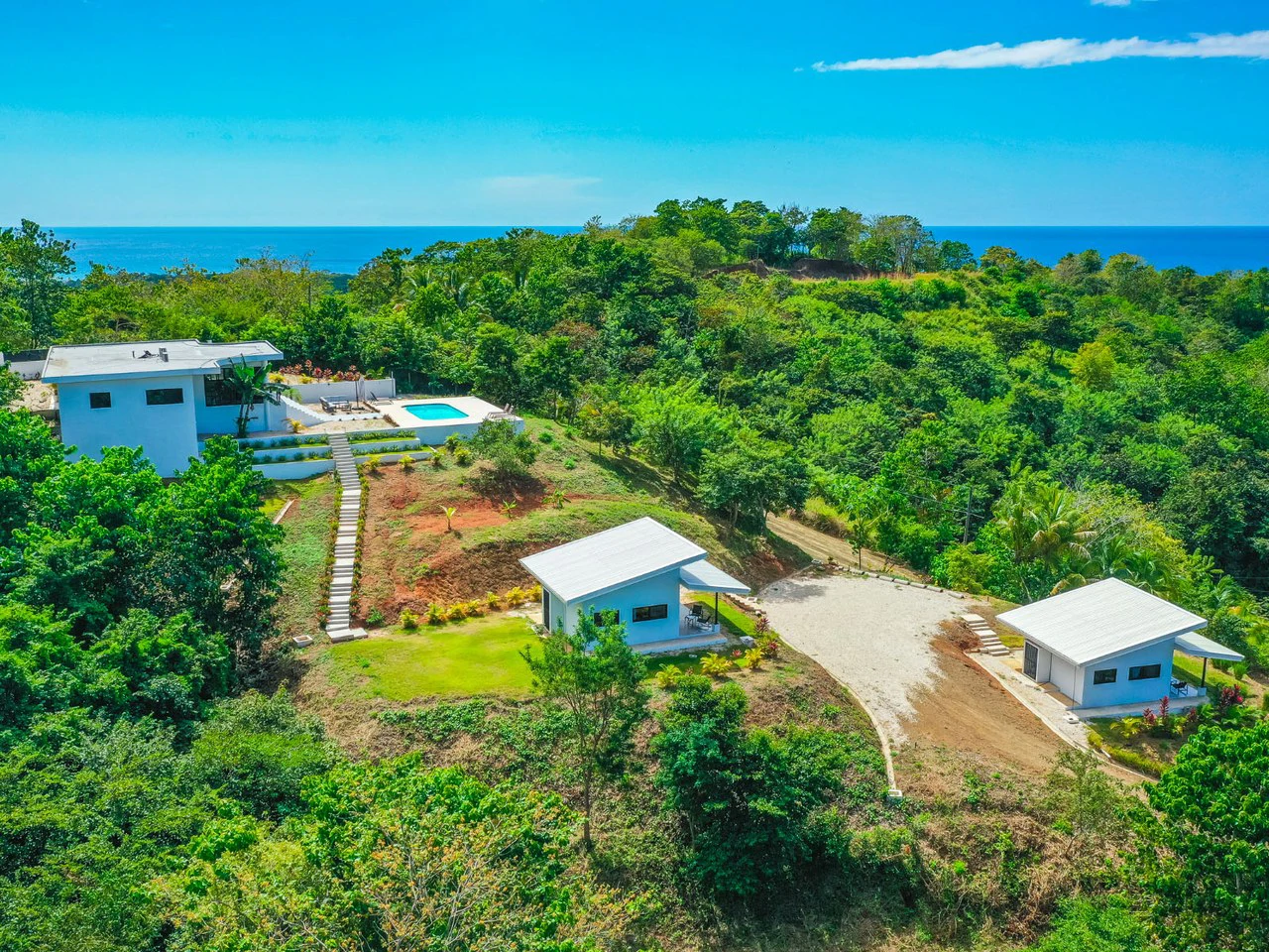 Casa Bella Vista: Brand New Hilltop Ocean View Home