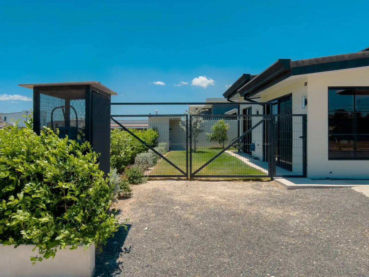 Countryside Condominium For Sale in Liberia - Gallery image 2