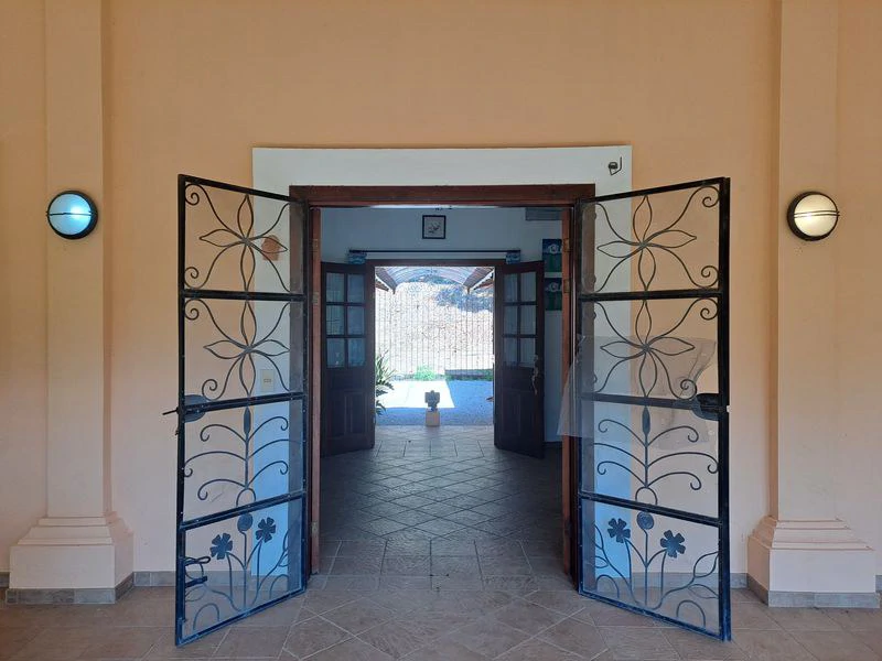 Casa Colonial: All the Charm of a 250 m2 Tropical Hacienda Ideally Located - Unique Opportunity! - Gallery image 2