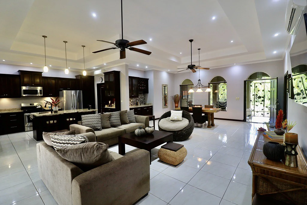 Incredible Casa Verde: Walk to the Beach in Bejuco! - Gallery image 31