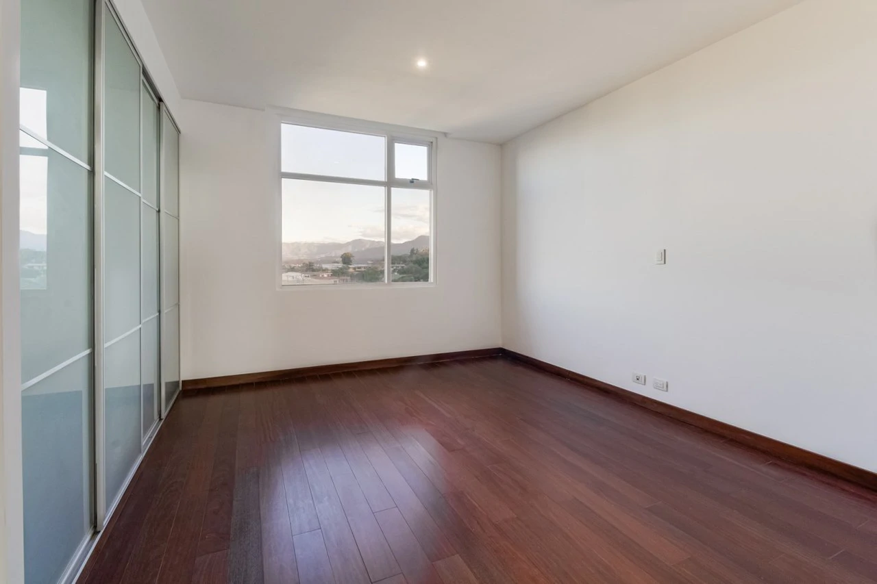 Apartment For Sale in San Rafael - Gallery image 13