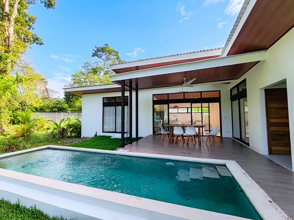 ID 4205: Modern Three-Bedroom Villa with Private Pool – Playa Negra, Puerto Viejo, Costa Rica - Gallery image 2