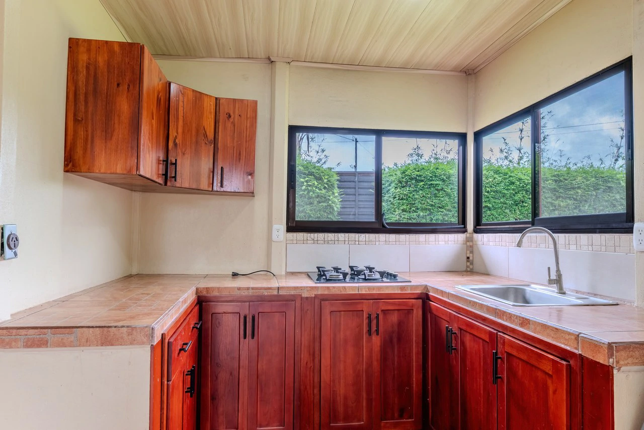 Multi-Family Compound, 4 Fully Furnished Units | 15 Minutes to the Beach - Gallery image 36
