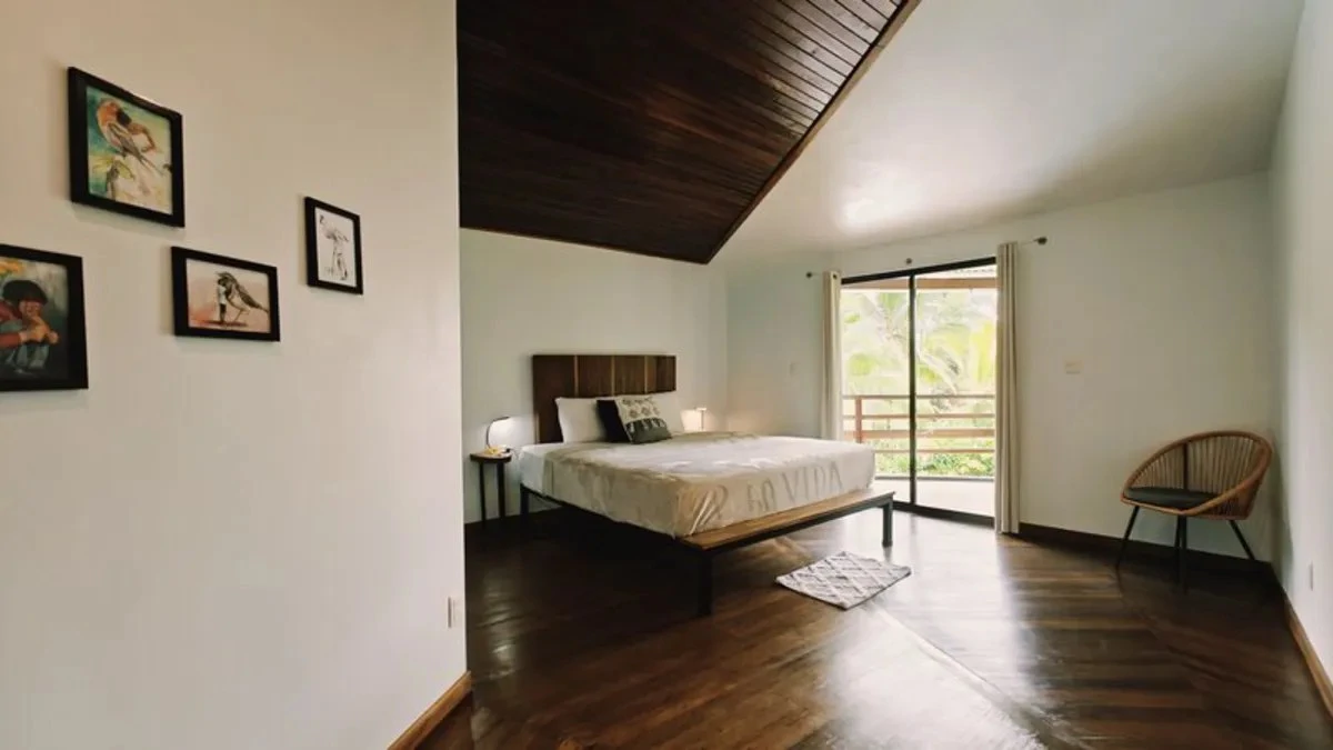 ID 947: 2 BD/2BA Renovated Home with Ocean View Near Playa Negra - Gallery image 18