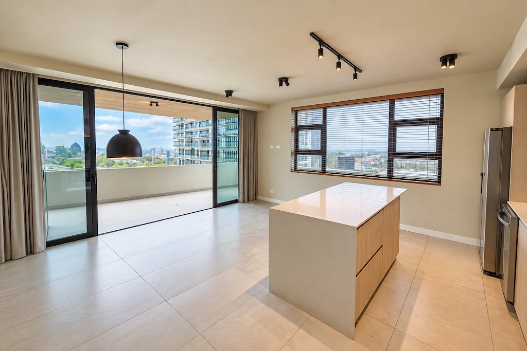 Apartment For Sale in Rohrmoser