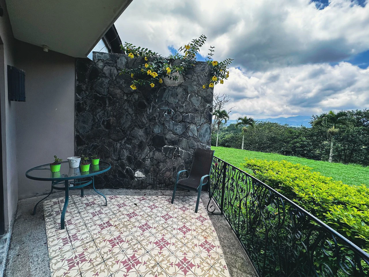 Mountain House For Sale in San Miguel - Gallery image 20