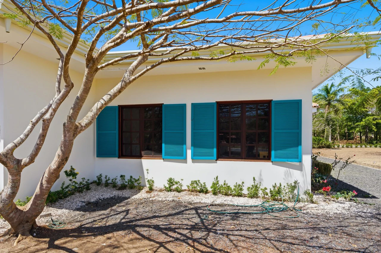 Stella Maris: Tranquil Home Within the Beauty of Altos Los Robles - Gallery image 24
