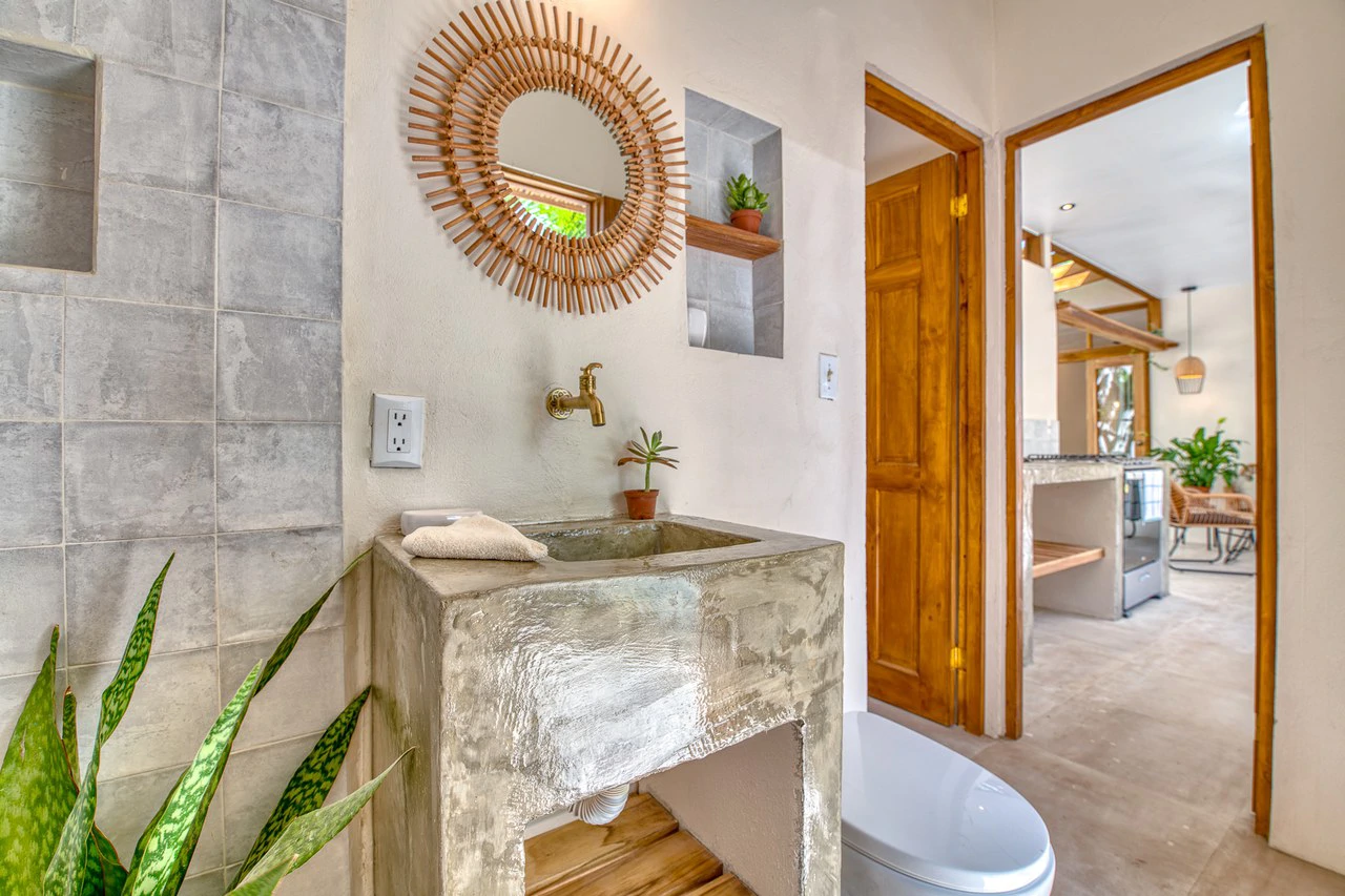 ID 355: Rental Income Opportunity in Puerto Viejo – 2 BD Modern Tiny Home for Sale - Gallery image 13