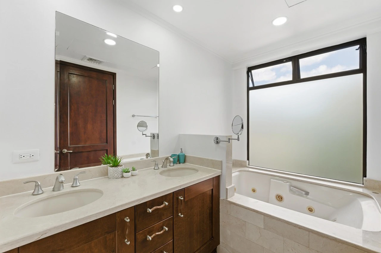 Carao T3-1: 5 Star resort condo in Reserva Conchal’s Carao development - Gallery image 17