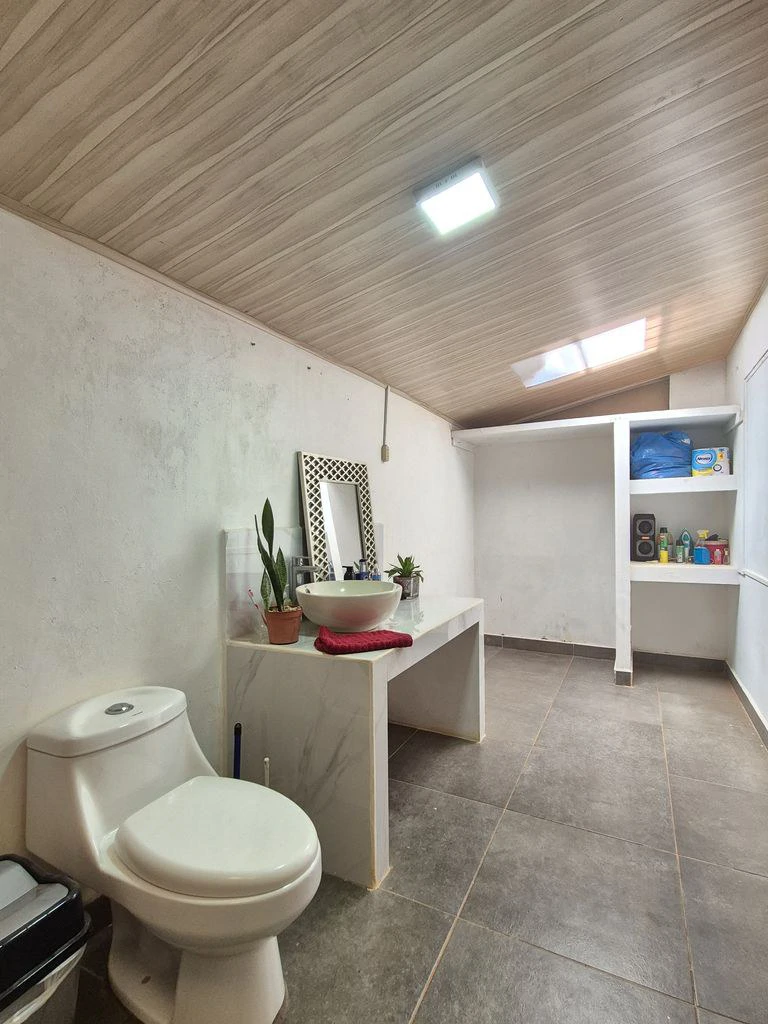 Casa Veranera:  Unique Renovated 3-Bedroom Home with Indoor Pool & Flexible Layout – 10 Minutes from Sámara - Gallery image 21