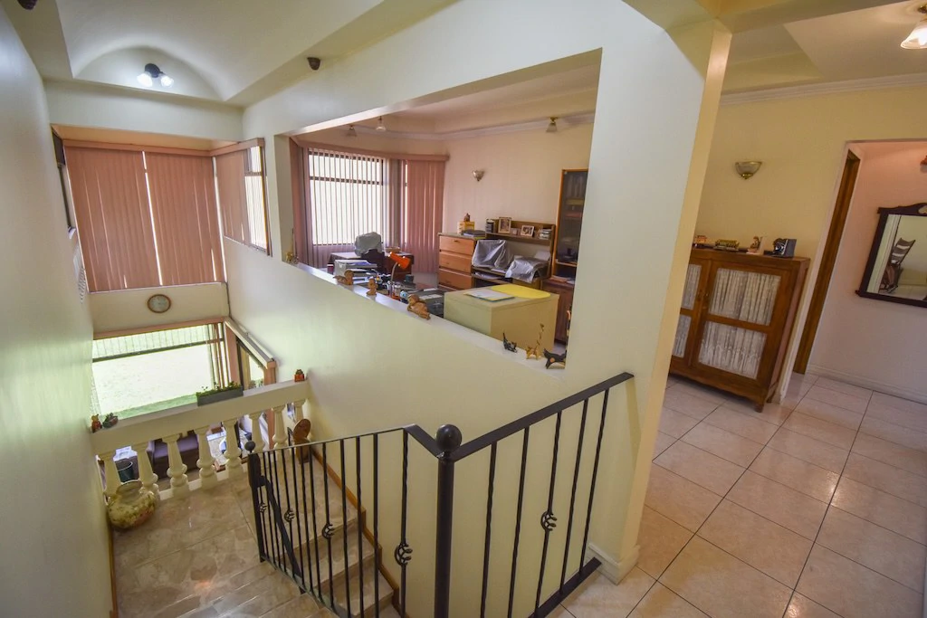 House For Sale in Trejos Montealegre - Gallery image 27
