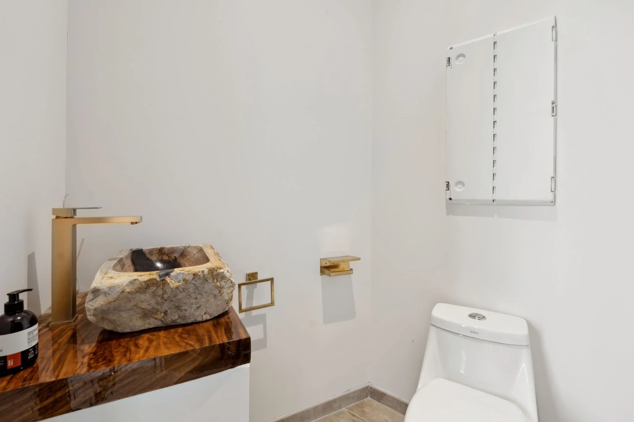 Villa Calypso: Modern Ocean-View Estate 4 Minutes to Tamarindo - Gallery image 20