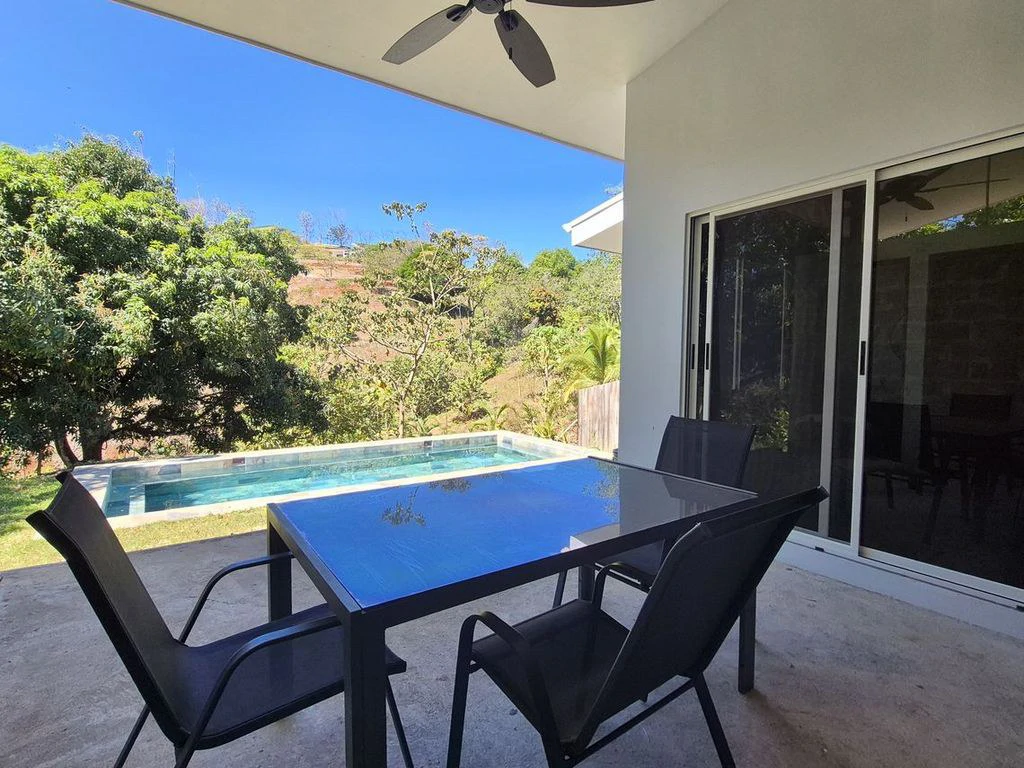 Casa Dulce Sueño: Charming 4-Bedroom Renovated Home with Brand New Pool in Peaceful Santo Domingo, close to Samara Beach - Gallery image 24