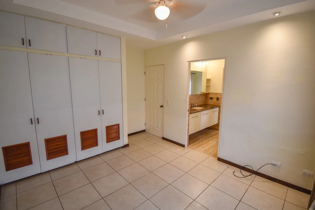 House For Sale in Pozos - Gallery image 18