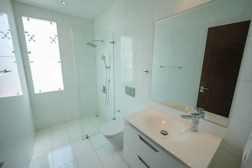House For Sale in Lindora - Gallery image 26