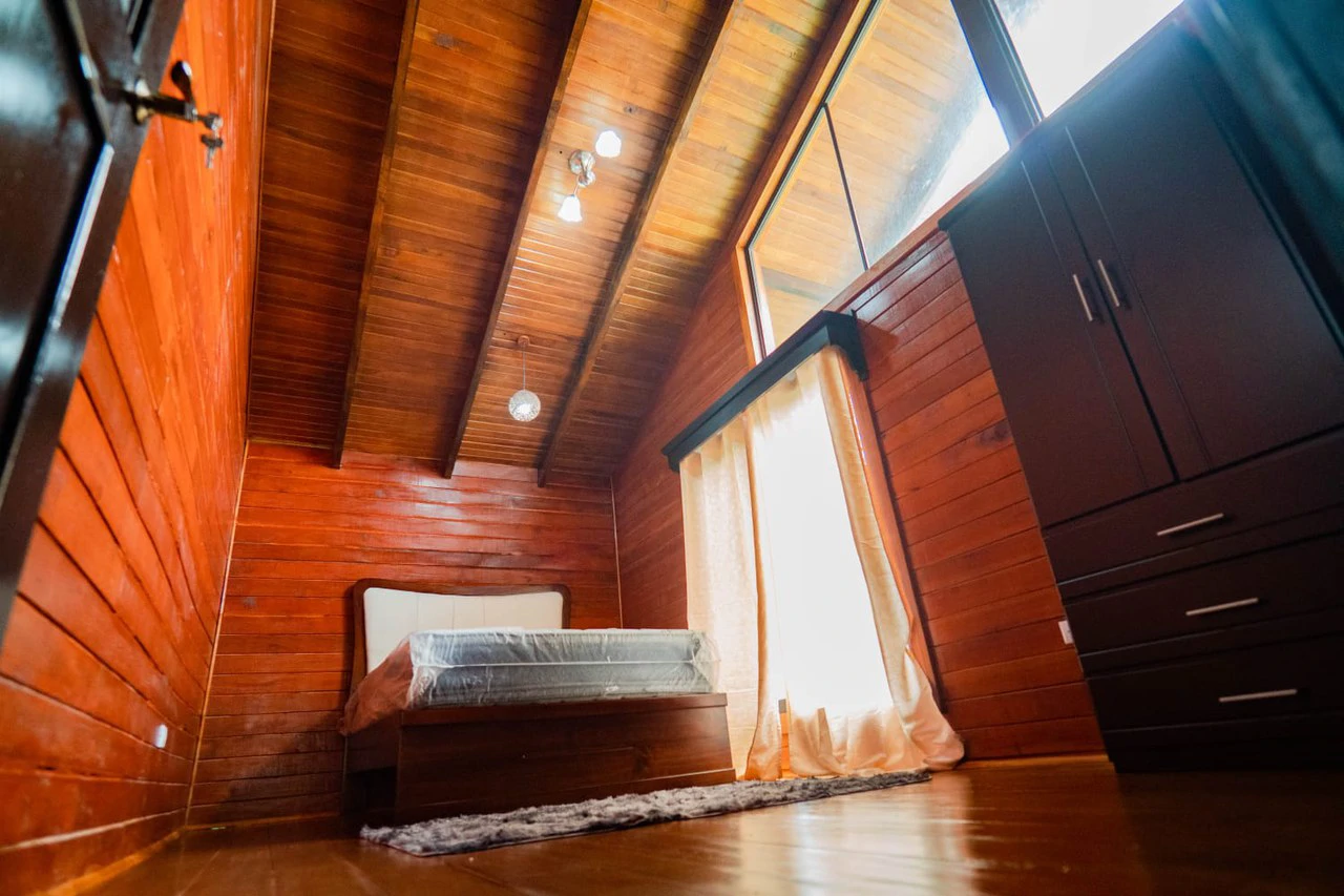Two-Story Cozy Cabin in Agua Buena, San Vito - Gallery image 22