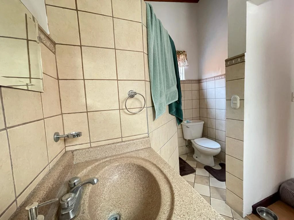 Condominium for Sale 4 Apartaments Escazu Costa Rica - Gallery image 10