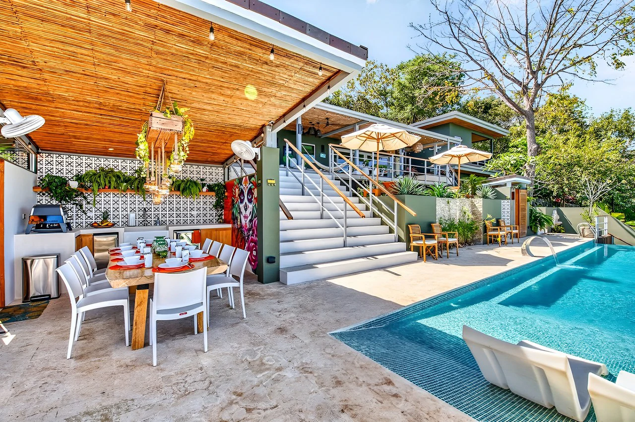 Casa Pochote: Artisan Luxury Villa Near Tamarindo | Pool, Jacuzzi & Langosta Beach Club Membership Included - Gallery image 44