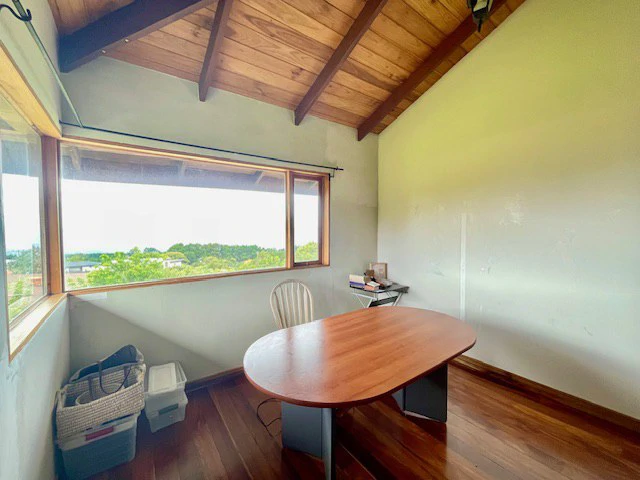 Colonial-Contemporary House with Retractable Star Roof, Guest House, and Panoramic Views - Gallery image 33