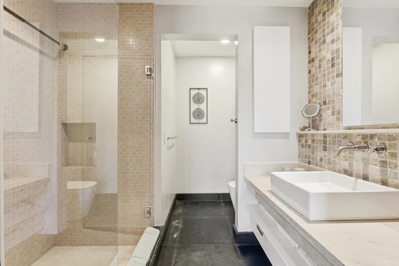 La Perla 113: Boutique Luxury Condo in the Heart of Tamarindo - Gallery image 28