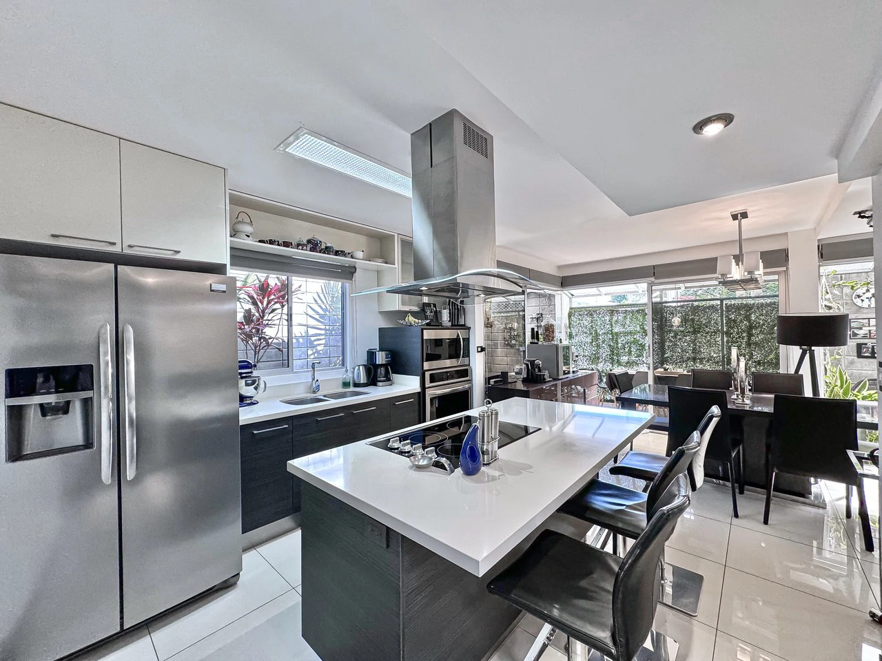 Casa Timeless: House For Sale in Rio Oro - Gallery image 6