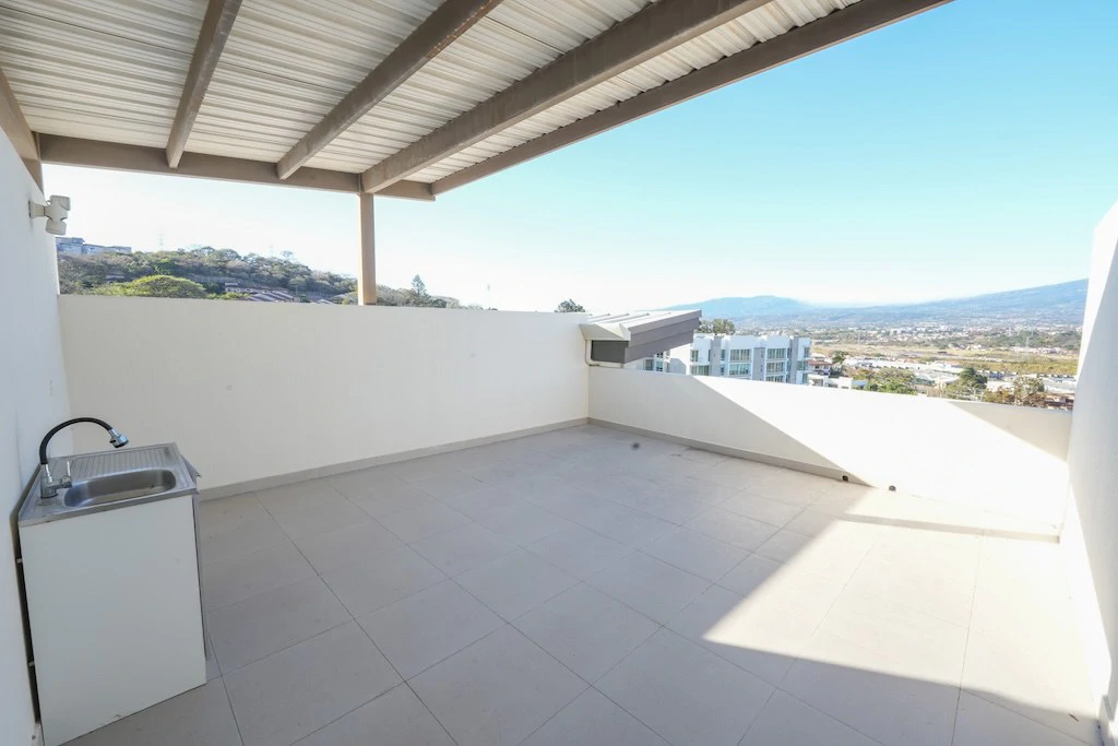 Apartment For Sale in Guachipelín - Gallery image 25