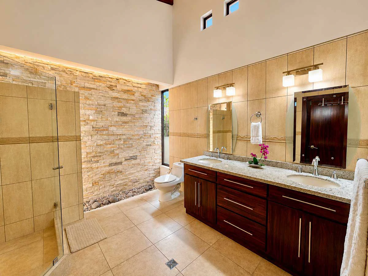 ID 4200: Villa Oasis del Golf: Exceptional Golf Course Living in Los Delfines Golf & Country Club - Gallery image 11