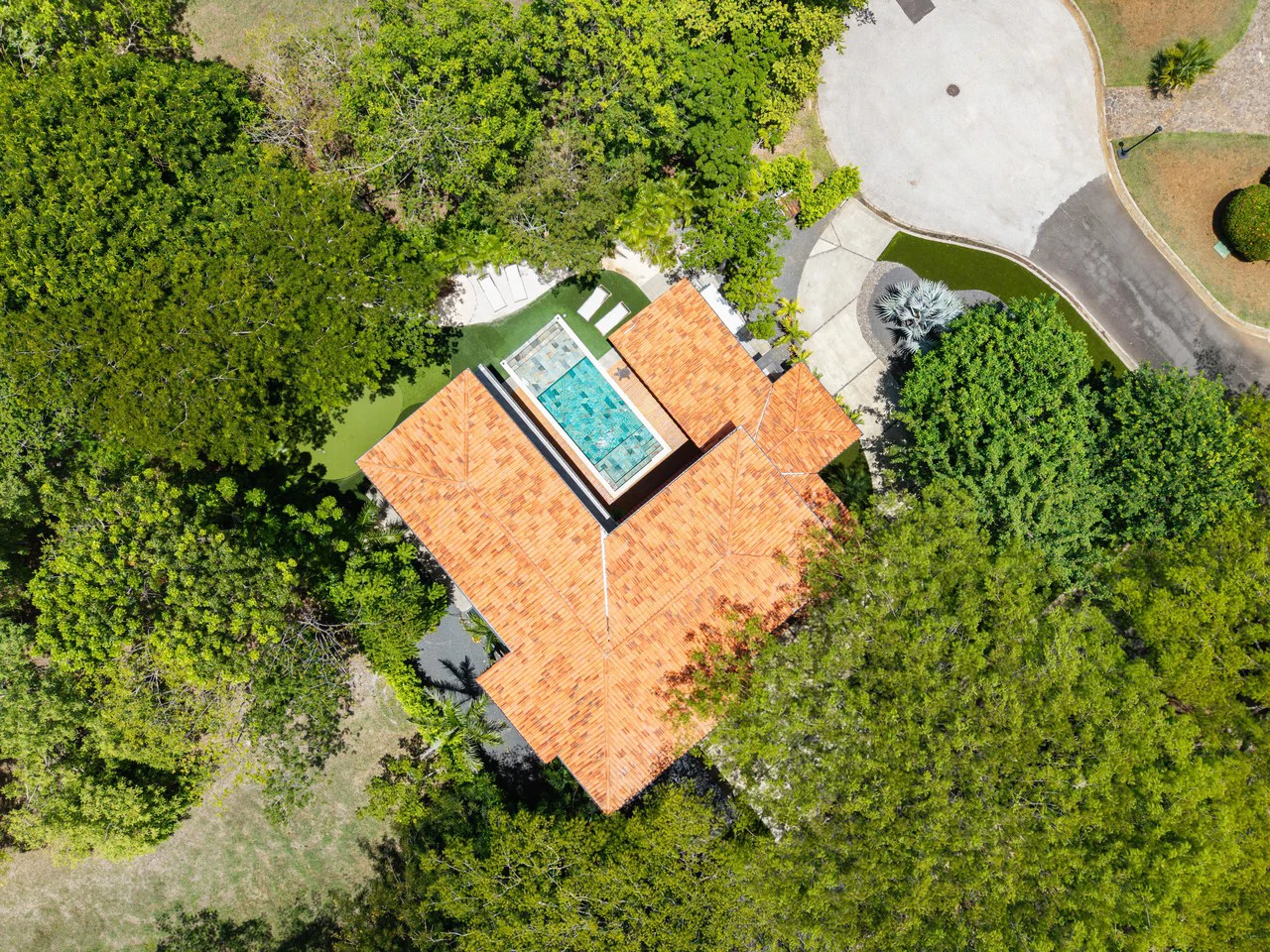 Casa La Ola Perfecta: Luxury 5-Bedroom Home with Pool Near the Beach in Hacienda Pinilla - photo 54