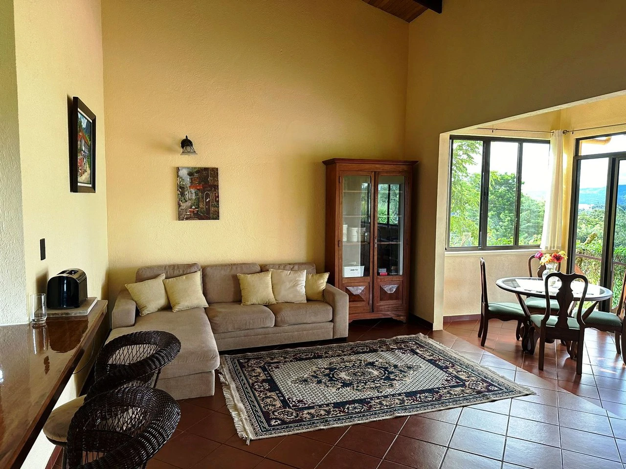 Lake Arenal Multi Family Home - Only 300 m from Lake Arenal - Gallery image 4