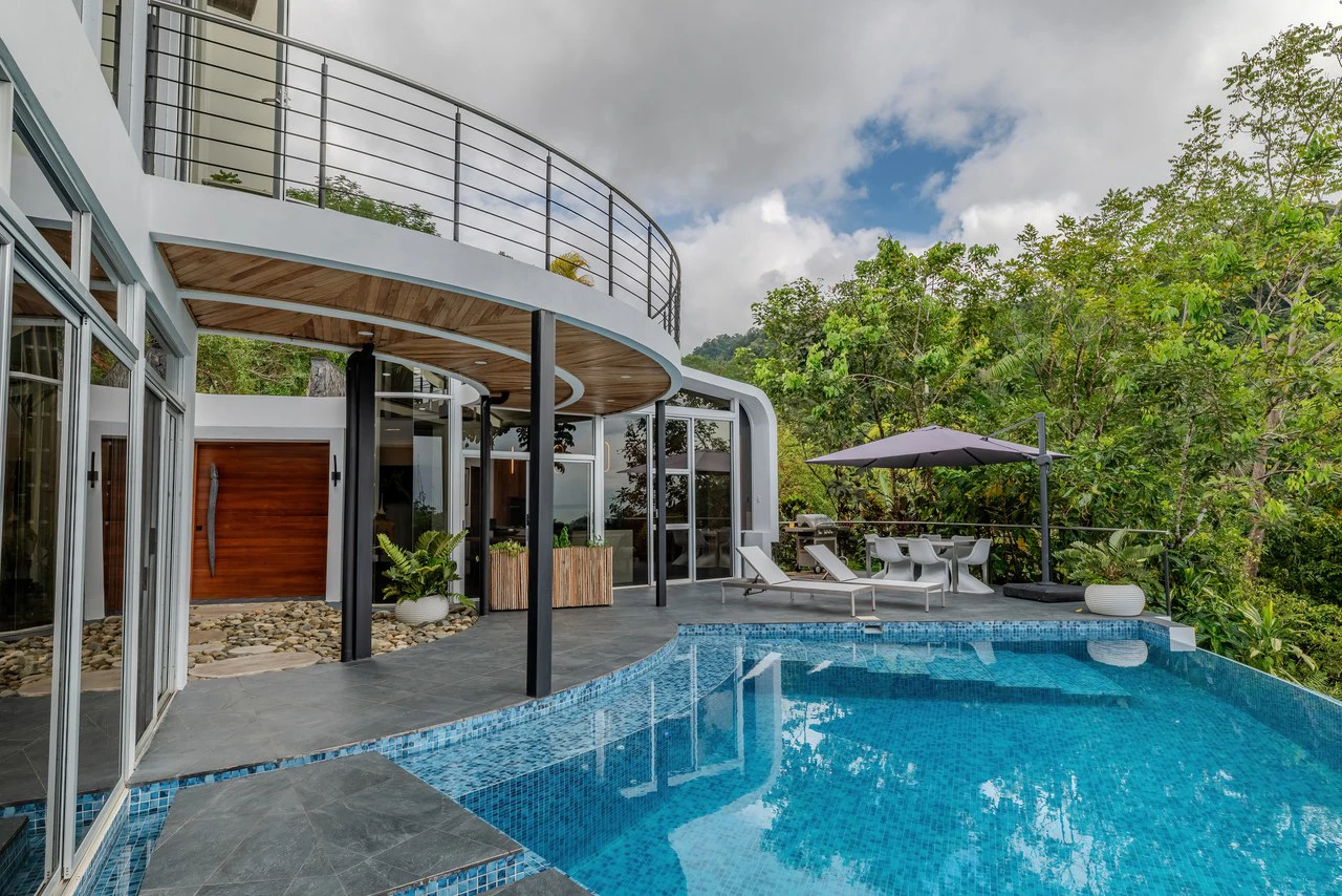 The Glass House. Sustainability, Luxury and Nature. - Gallery image 24