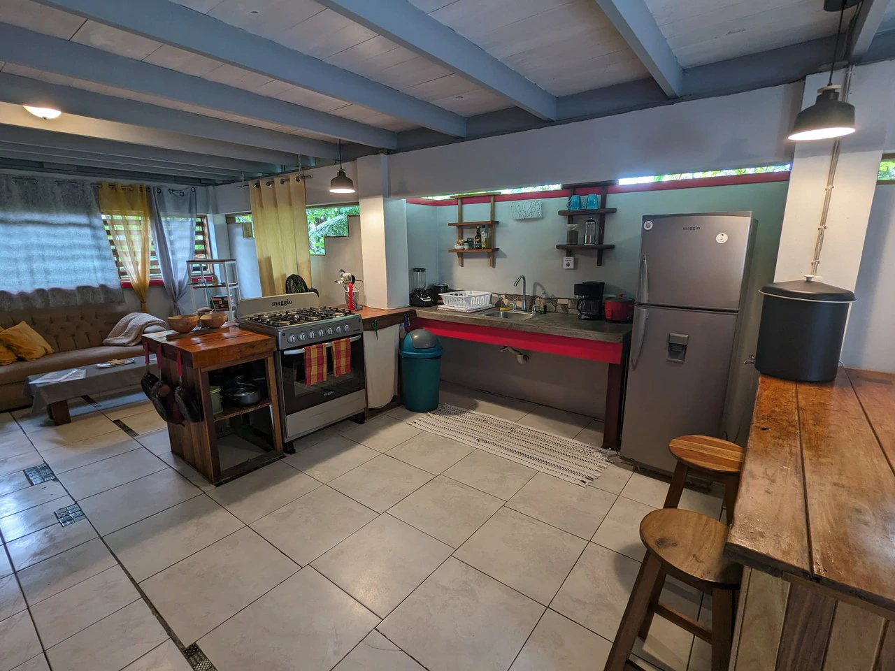6 Bd/4 Ba:  Income Producing 3 Unit Apartment In Downtown Puerto Viejo - Gallery image 24
