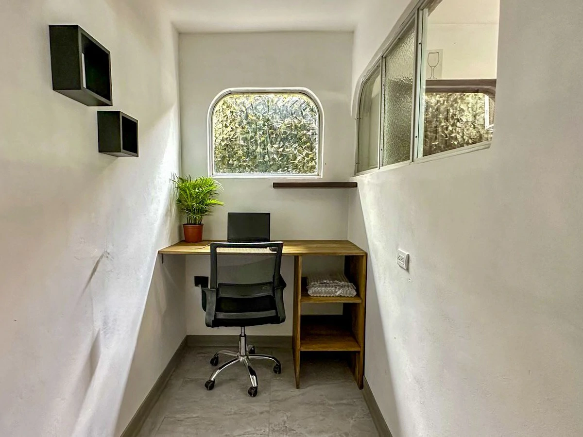 2-Bedroom Home with 3 Fully Furnished Apartments In Puerto Jimenez - Gallery image 10
