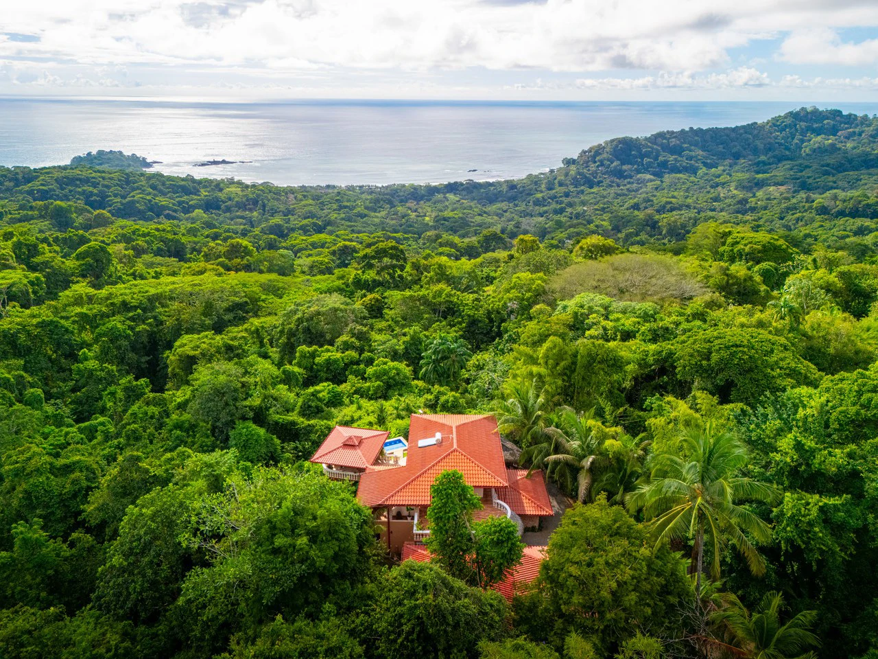 Mountain House For Sale in Escaleras - Gallery image 7
