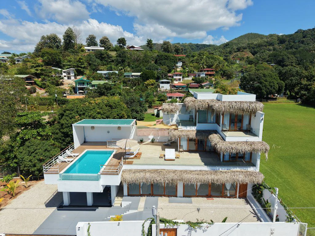 Casa Kairos: Brand-New 700 m² Home with 4 Bedrooms, Stunning Ocean View, and Infinity Pool – 15 Minutes from Sámara - Gallery image 2