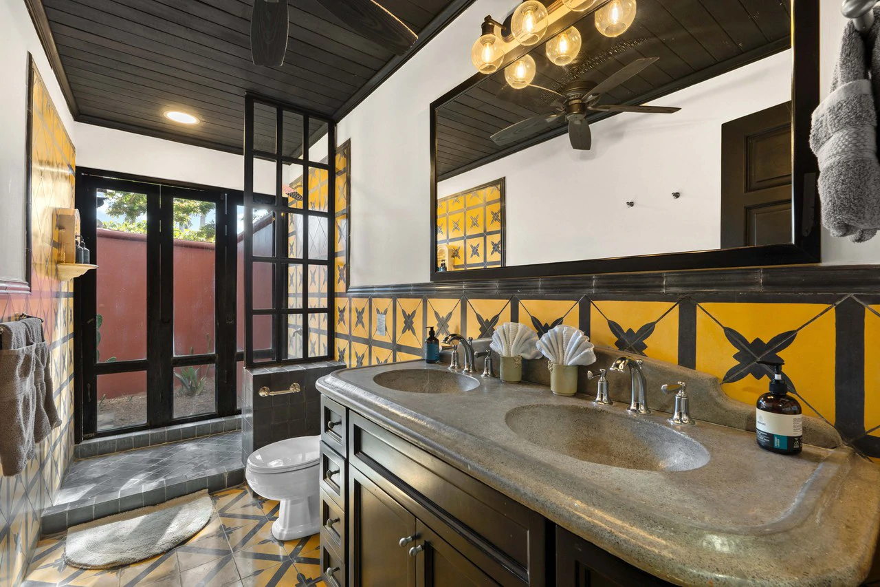 Villa Cerca del Mar 5: Beach House in Highly Coveted and Intimate Development in Tamarindo/Langosta - Gallery image 15