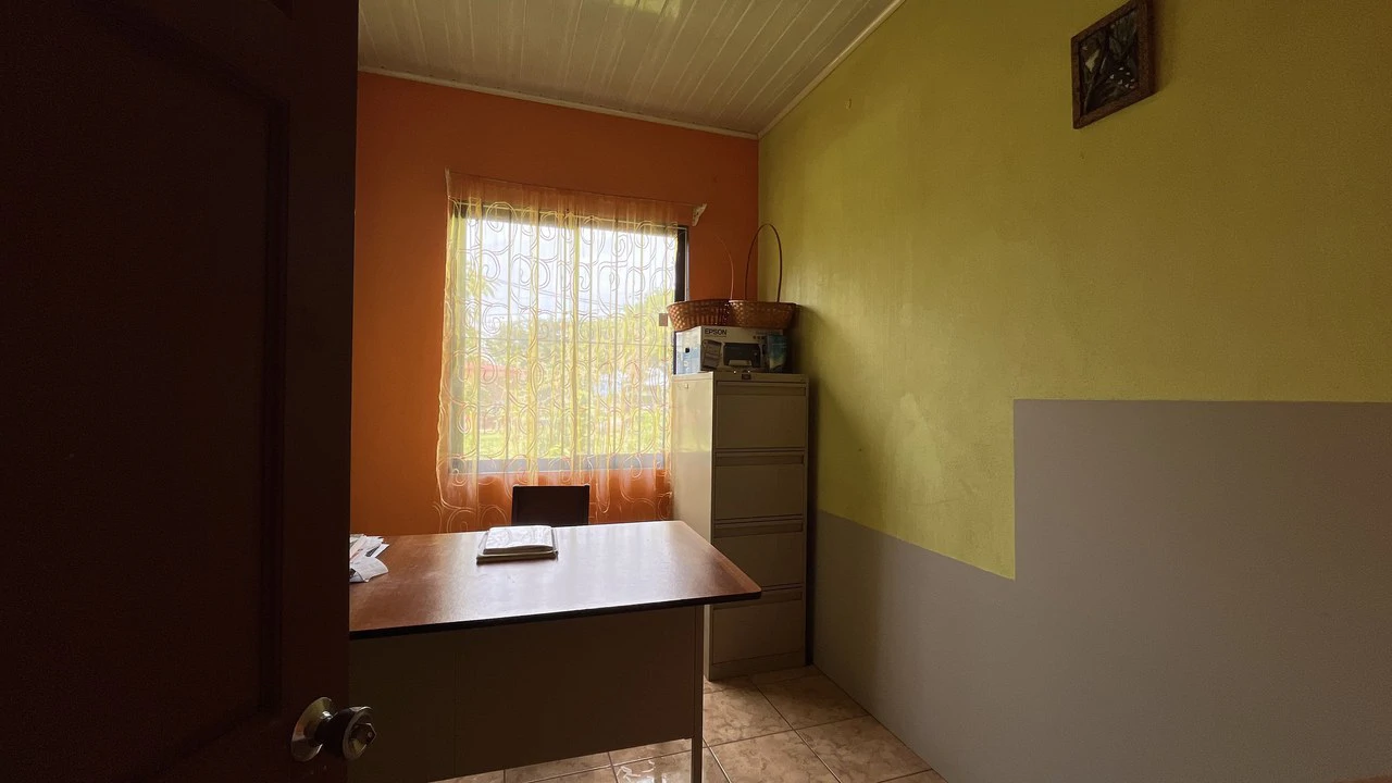 Countryside Strip Center Unit For Sale in Centro de Pérez Zeledón - photo 6