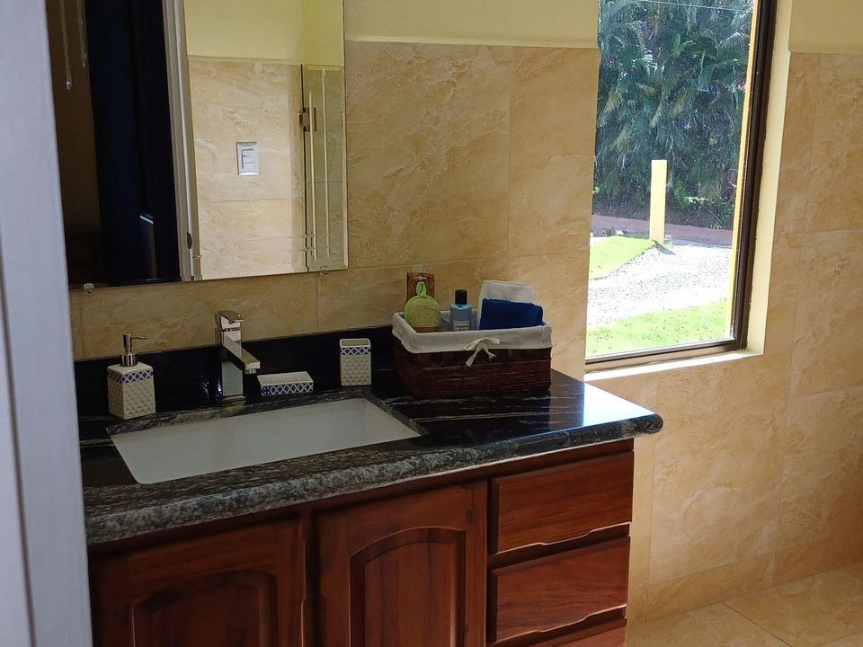 VILLA DEL SOL: Reduced ! Lake Arenal view home in upscale neighborhood - Gallery image 11