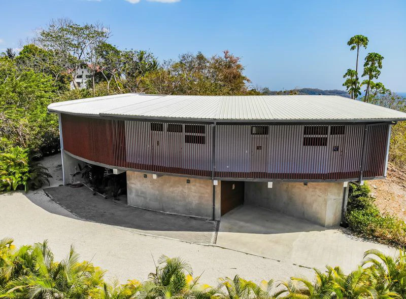Casa HermoSamara: An Incredible Ocean View & Unique Designed Home on a 1.35 acres lot – 3 minutes away from Samara Beach - Gallery image 12