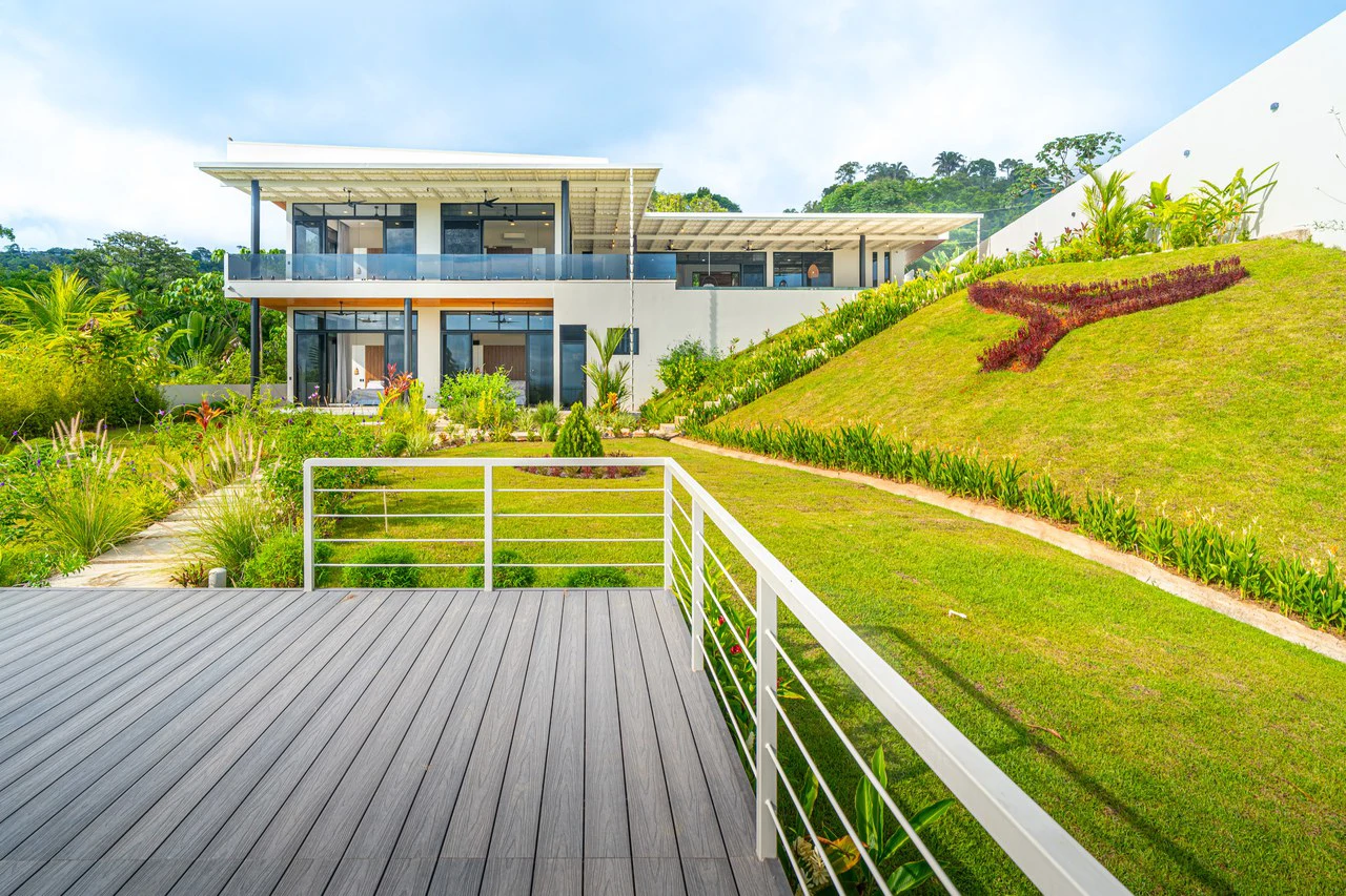 Lion's Gate Sunset Estate - Gallery image 69