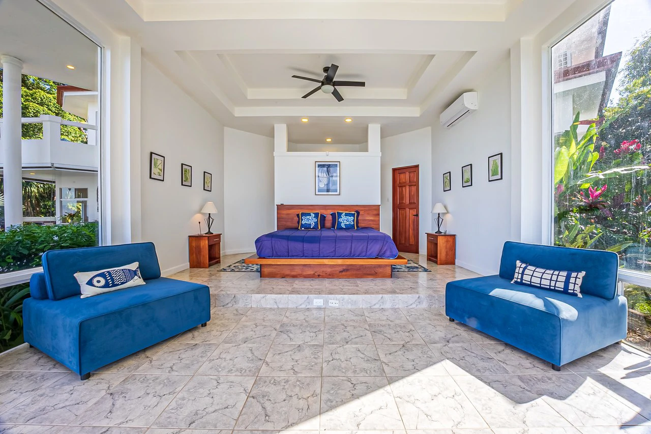 17 ACRES – 5 Bedroom Grand Estate, Guest House, SPECTACULAR VIEWS!!! - Gallery image 16