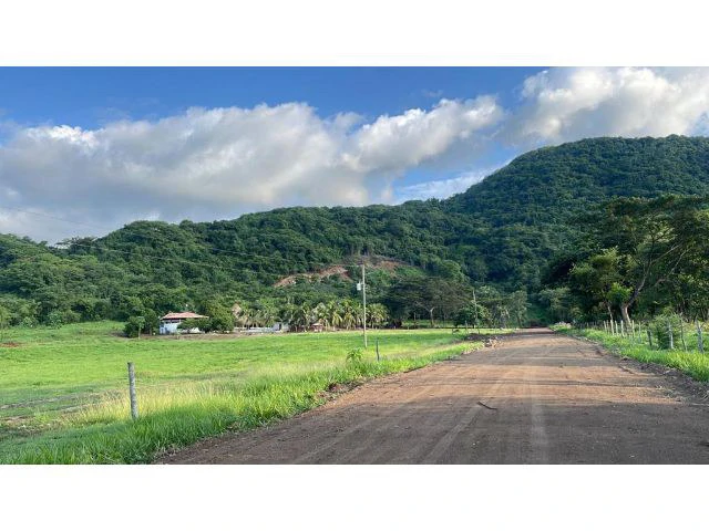Top private property or Hotel Ground for Sale  Fascinating ocean island landscape views, in front of the future new island port, newly built massive ranchos, and luxury swimming pools - Gallery image 10