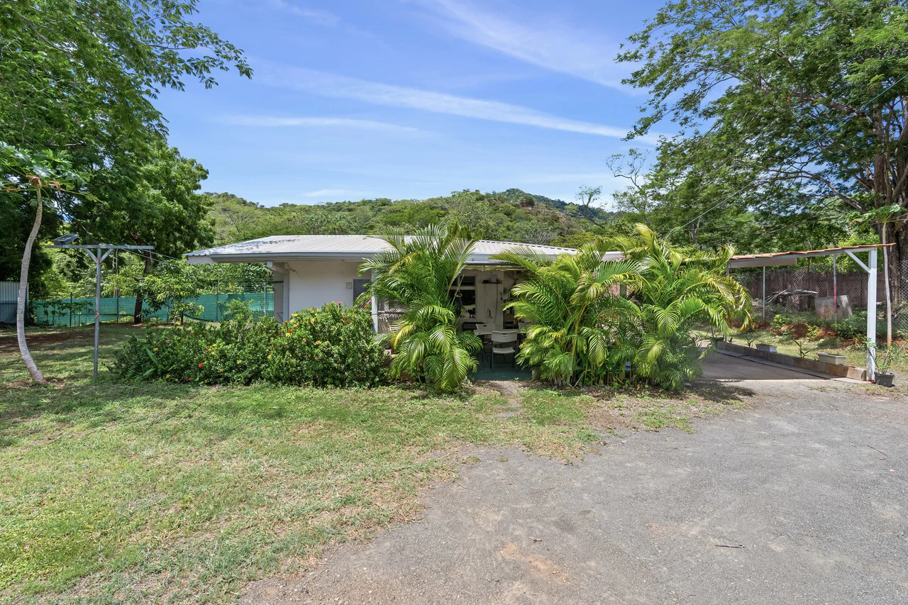 Casa Anna: 2-Bedroom Home on a Large Lot in Catalina Cove, Brasilito