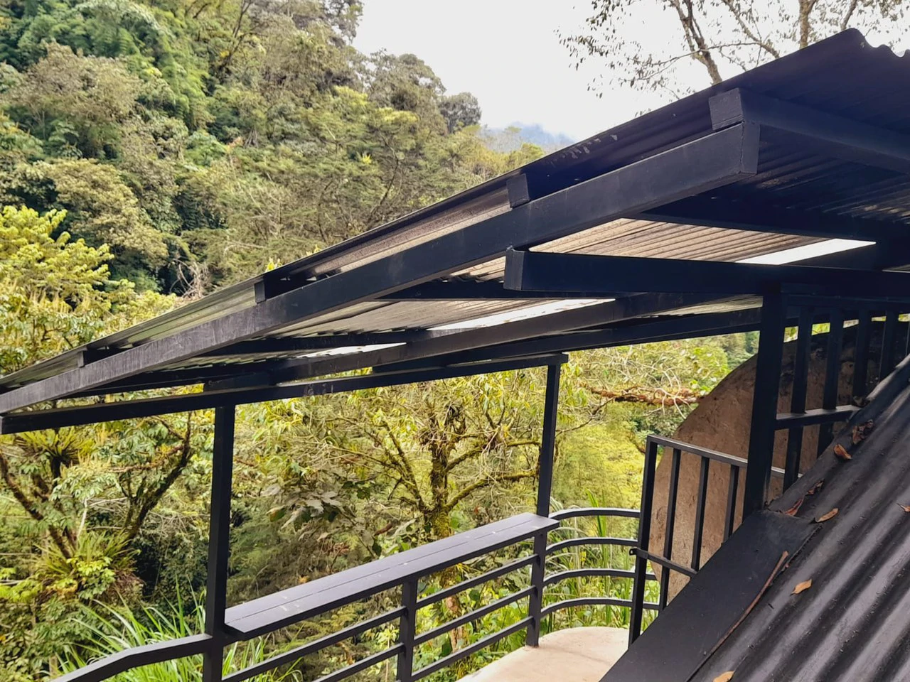 Mountain Retreat with River Views in San Gerardo de Rivas - Gallery image 21