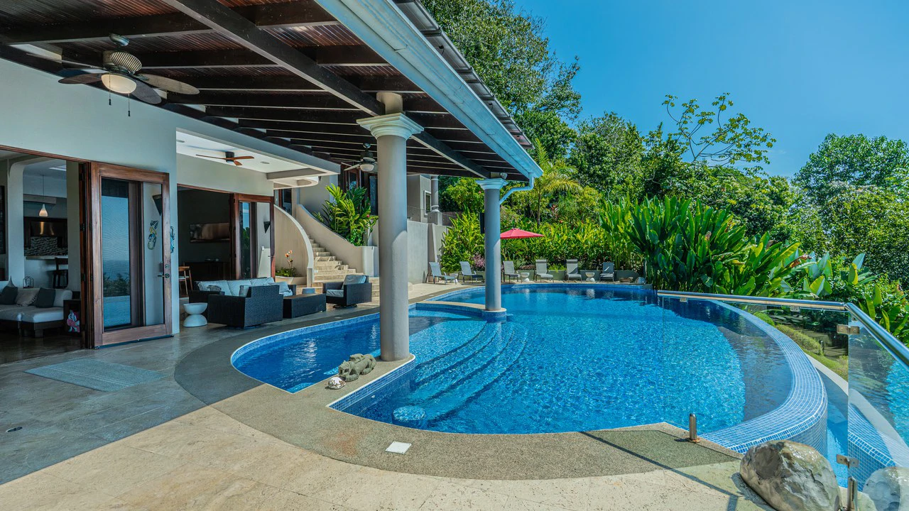 Ocean View Luxury Estate with An Incredible Location in Dominical - Gallery image 13