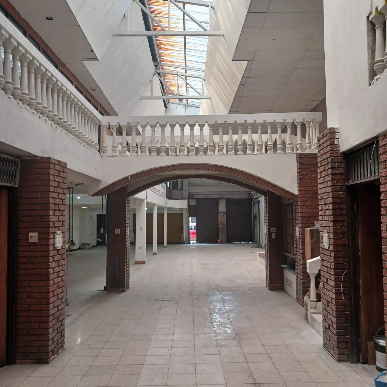 Downtown Hotspot...: Commercial Center close to Central Park - Gallery image 3