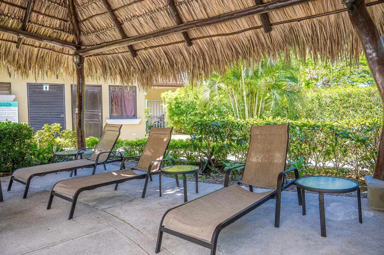 Peaceful and Secure 3BR Condo with Private Pool in Las Lomas - Gallery image 7