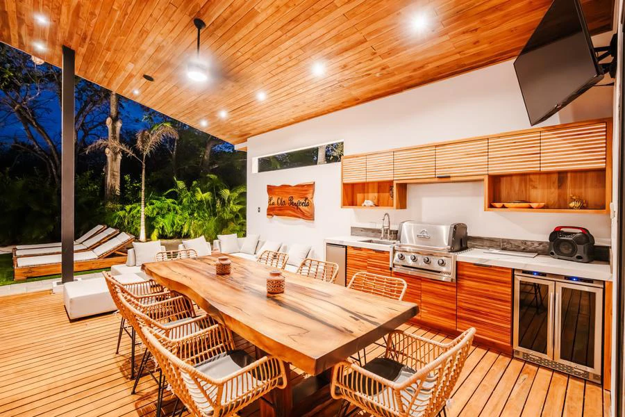 Casa La Ola Perfecta: Luxury 5-Bedroom Home with Pool Near the Beach in Hacienda Pinilla - Gallery image 24